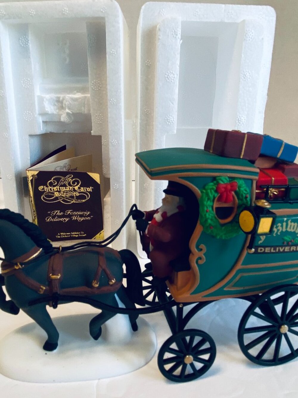 Dept 56 THE FEZZIWIG DELIVERY WAGON #58400 Dickens Village (HVC) 1996, Ret., Box
